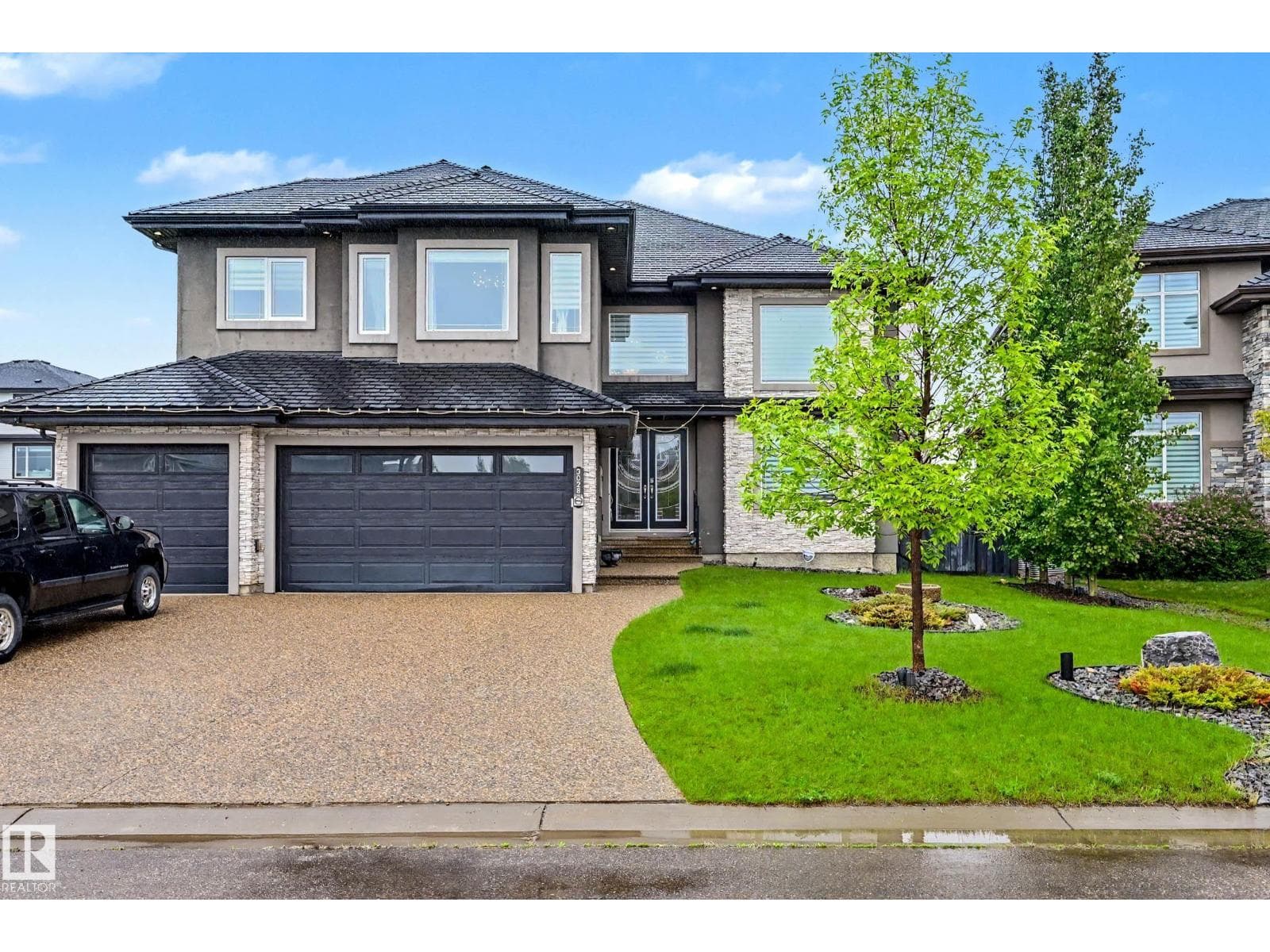 3028 59 AV