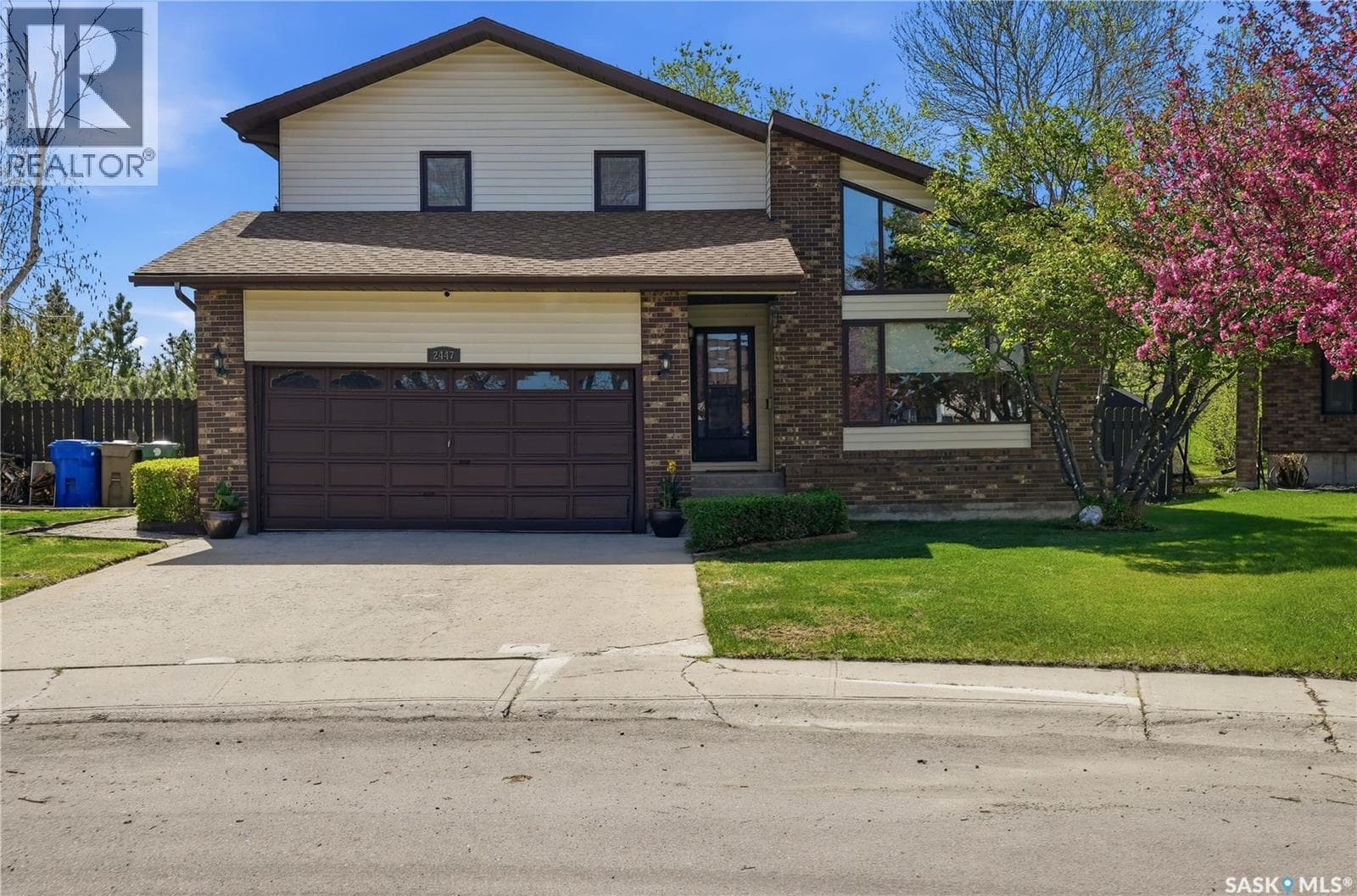 2447 Swayze CRESCENT — photo 2