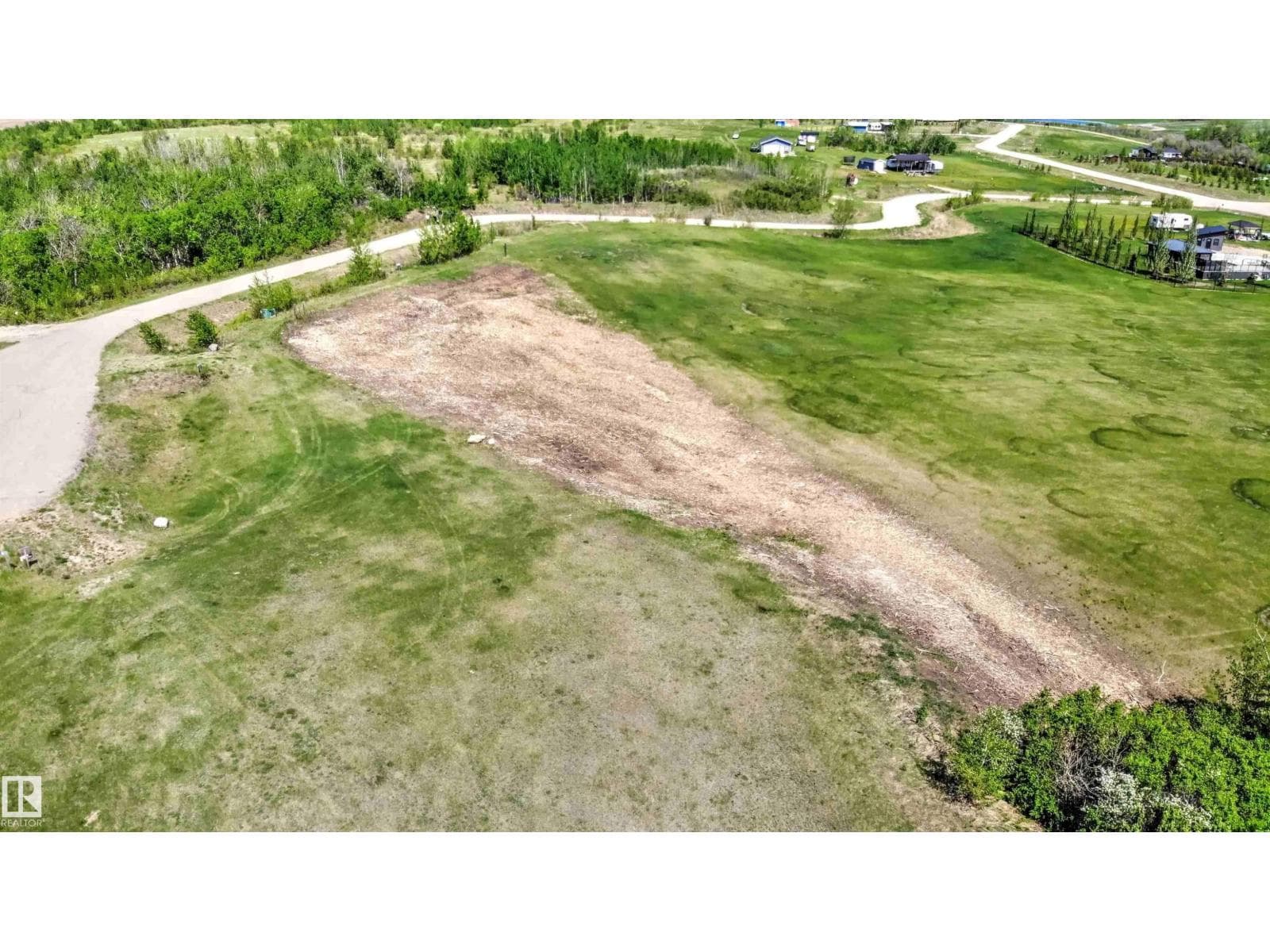 820 56316 RR 113 — photo 2
