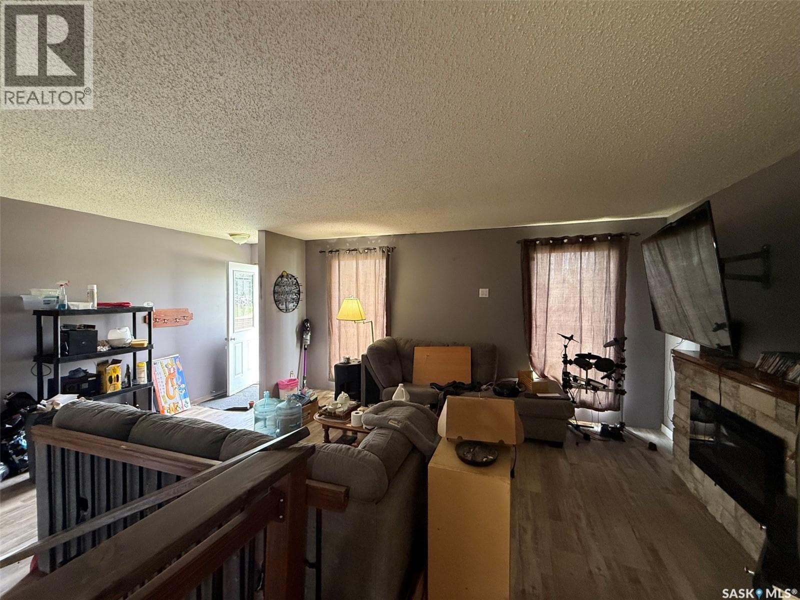 8912 Deans CRESCENT — photo 3