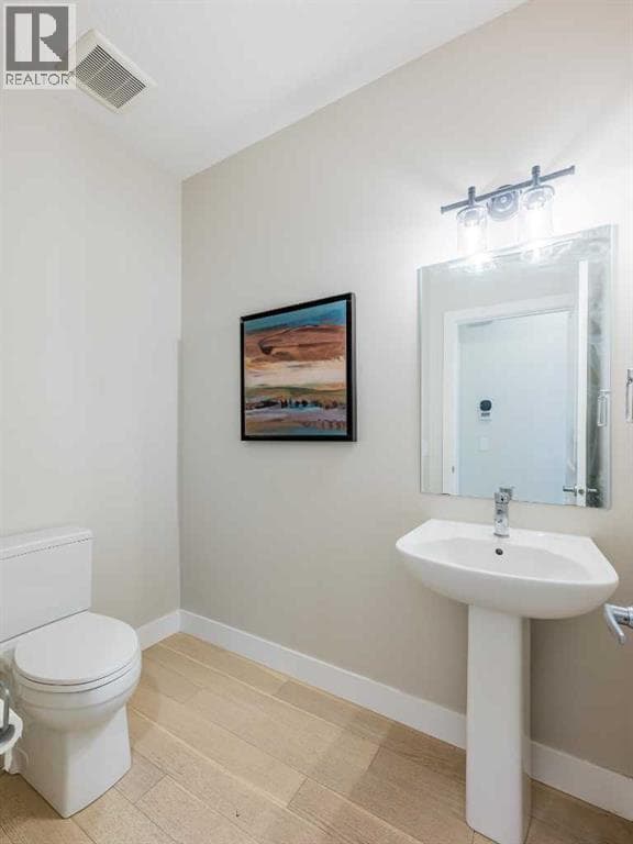 57 Westmore Park SW — photo 5