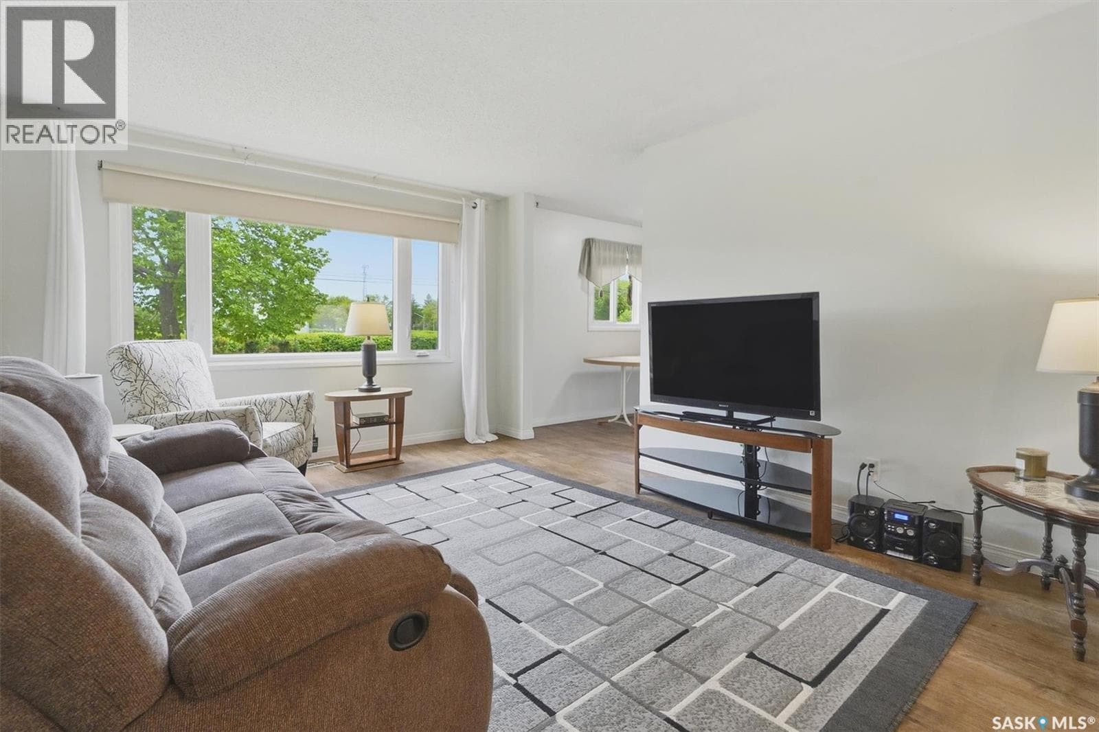 1306 Egbert AVENUE — photo 3