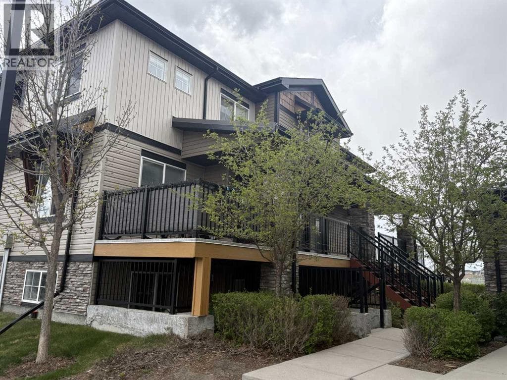 8303, 2781 Chinook winds Drive SW