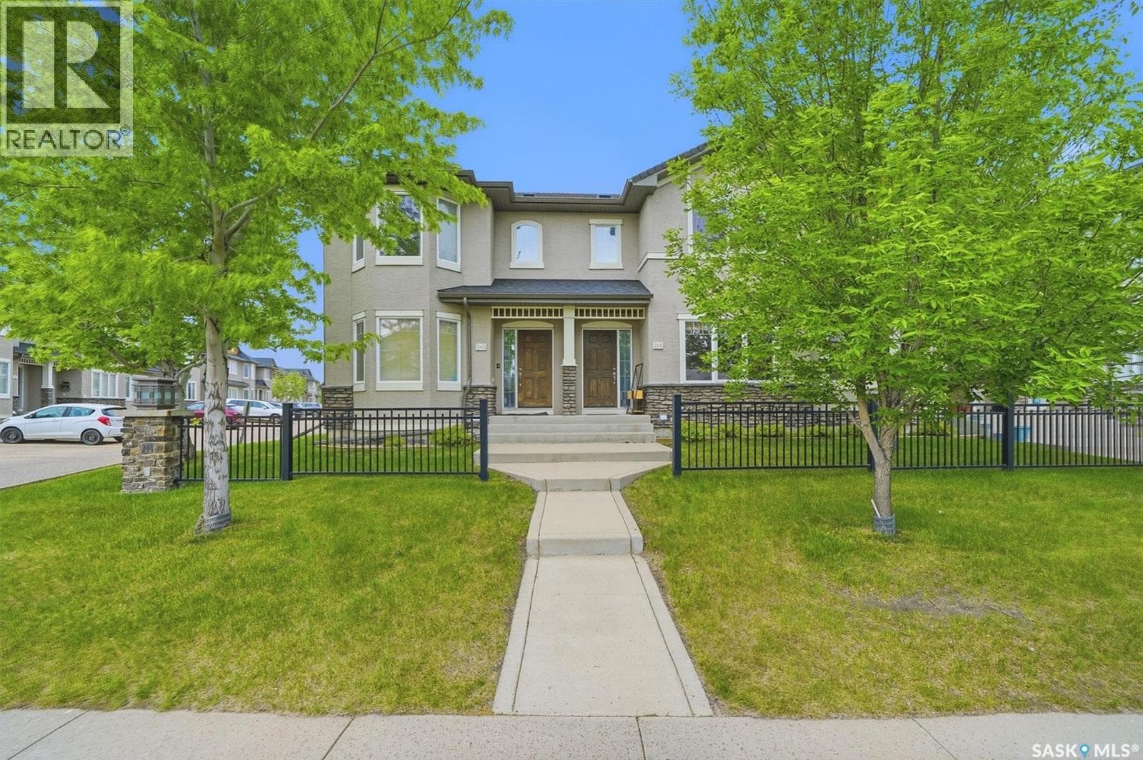 265 245 Ashworth CRESCENT