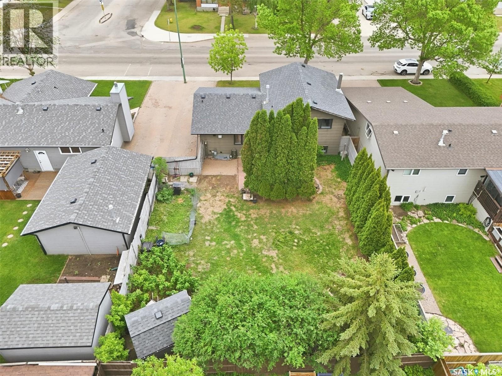 1311 Latrace ROAD — photo 4