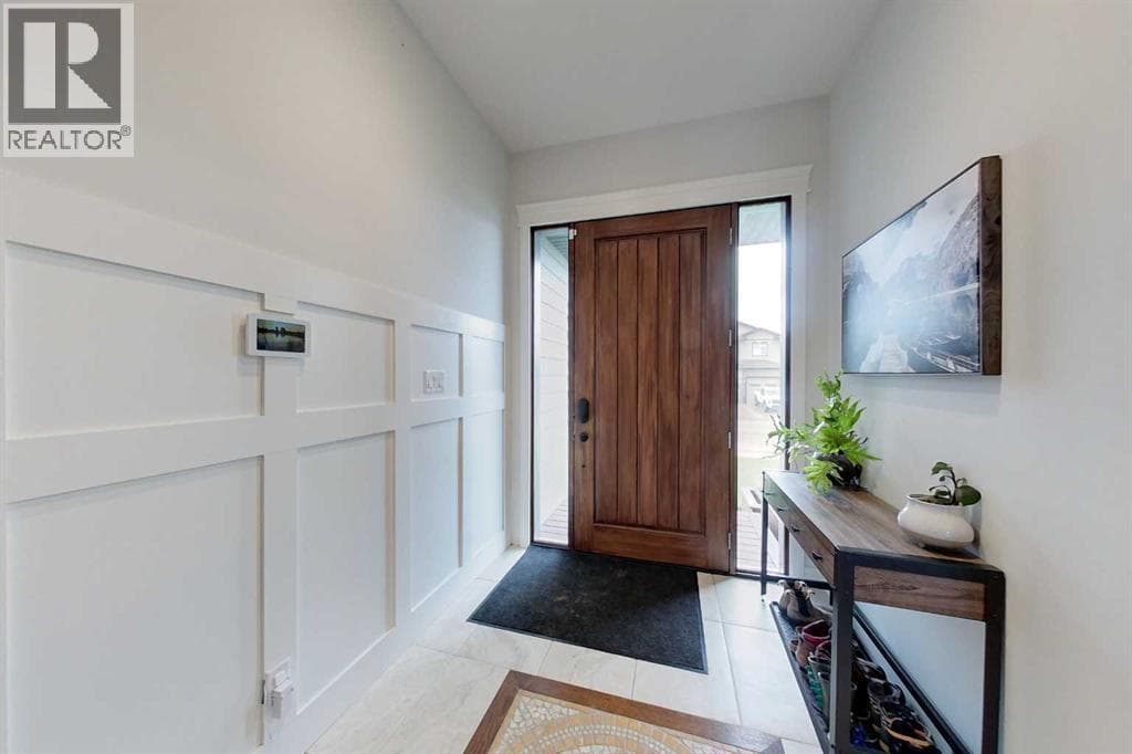 808 10 Street SE — photo 5