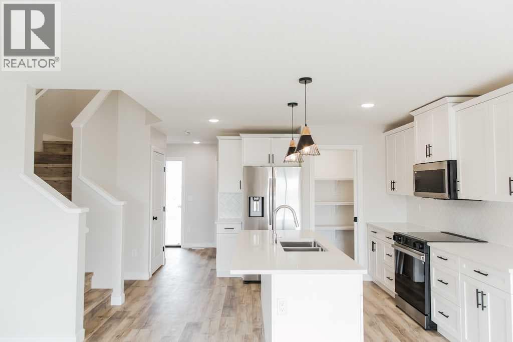 9520 114 Avenue — photo 3