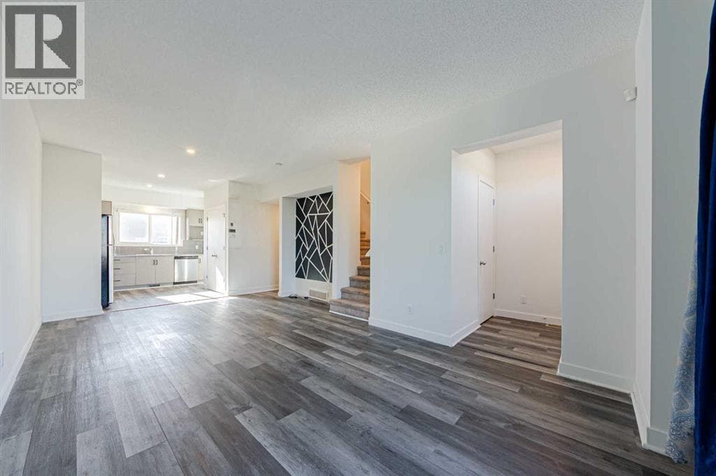 83 Savanna Park NE — photo 5