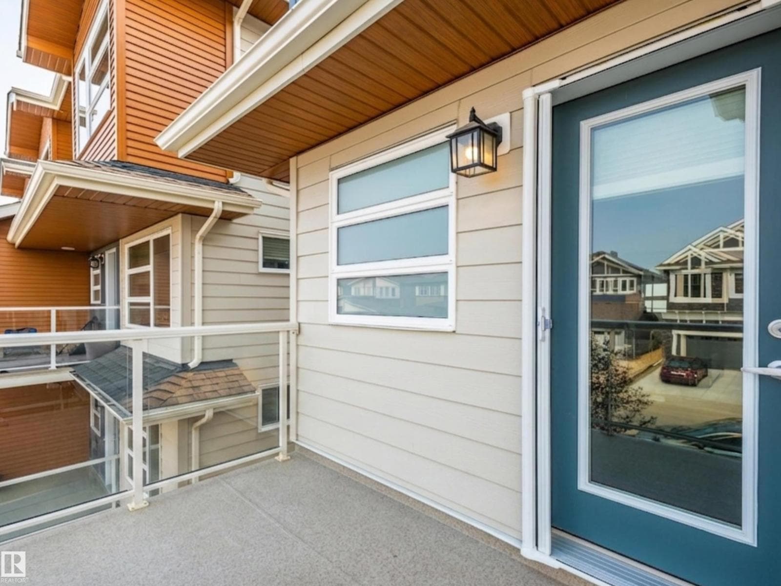 17263 9 AV SW SW — photo 4