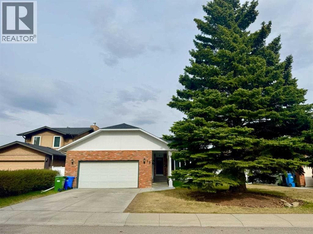 16 Woodfield Court SW — photo 2