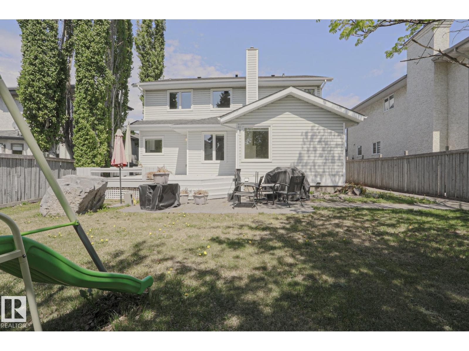 11347 10 AV NW — photo 2