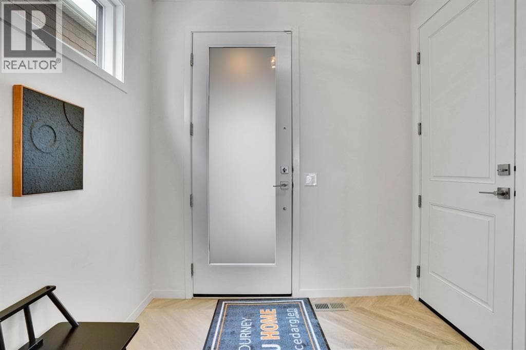 195 Lucas Common NW — photo 4