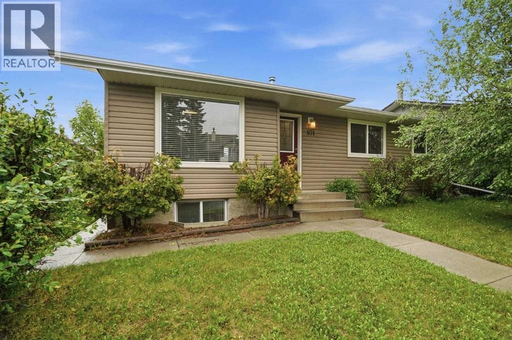 101 Aspen Crescent — photo 3