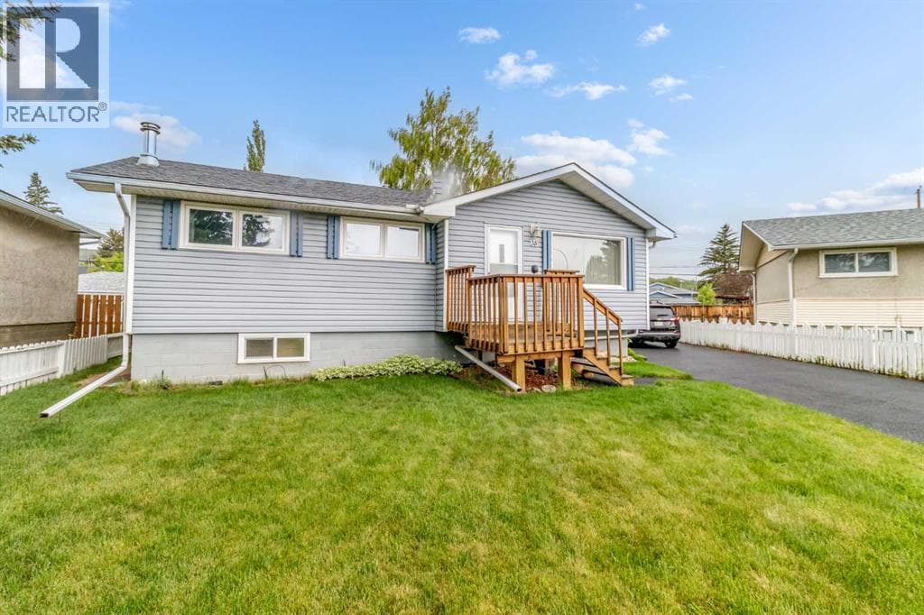 35 Beaupre Crescent — photo 2