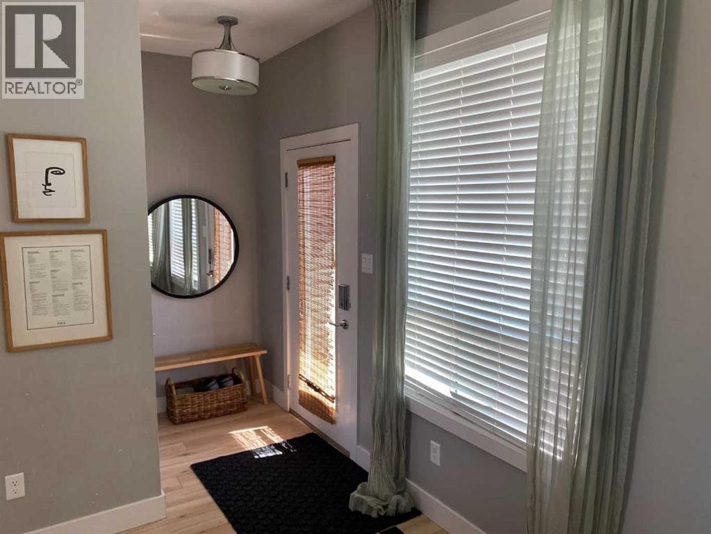959 Miners Boulevard W — photo 2