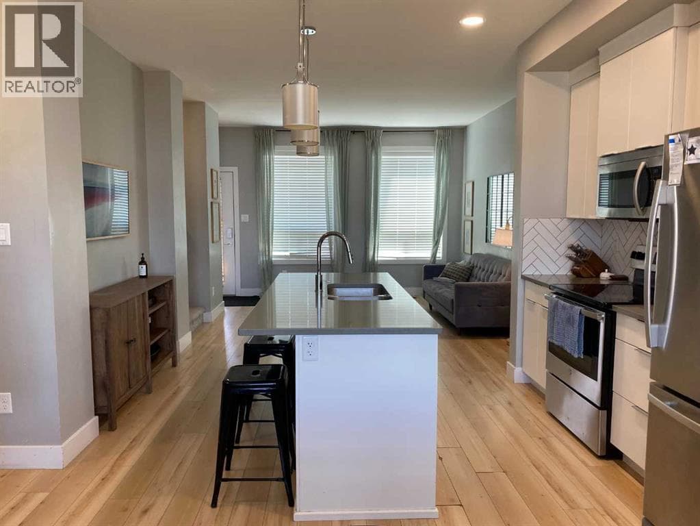 959 Miners Boulevard W — photo 3
