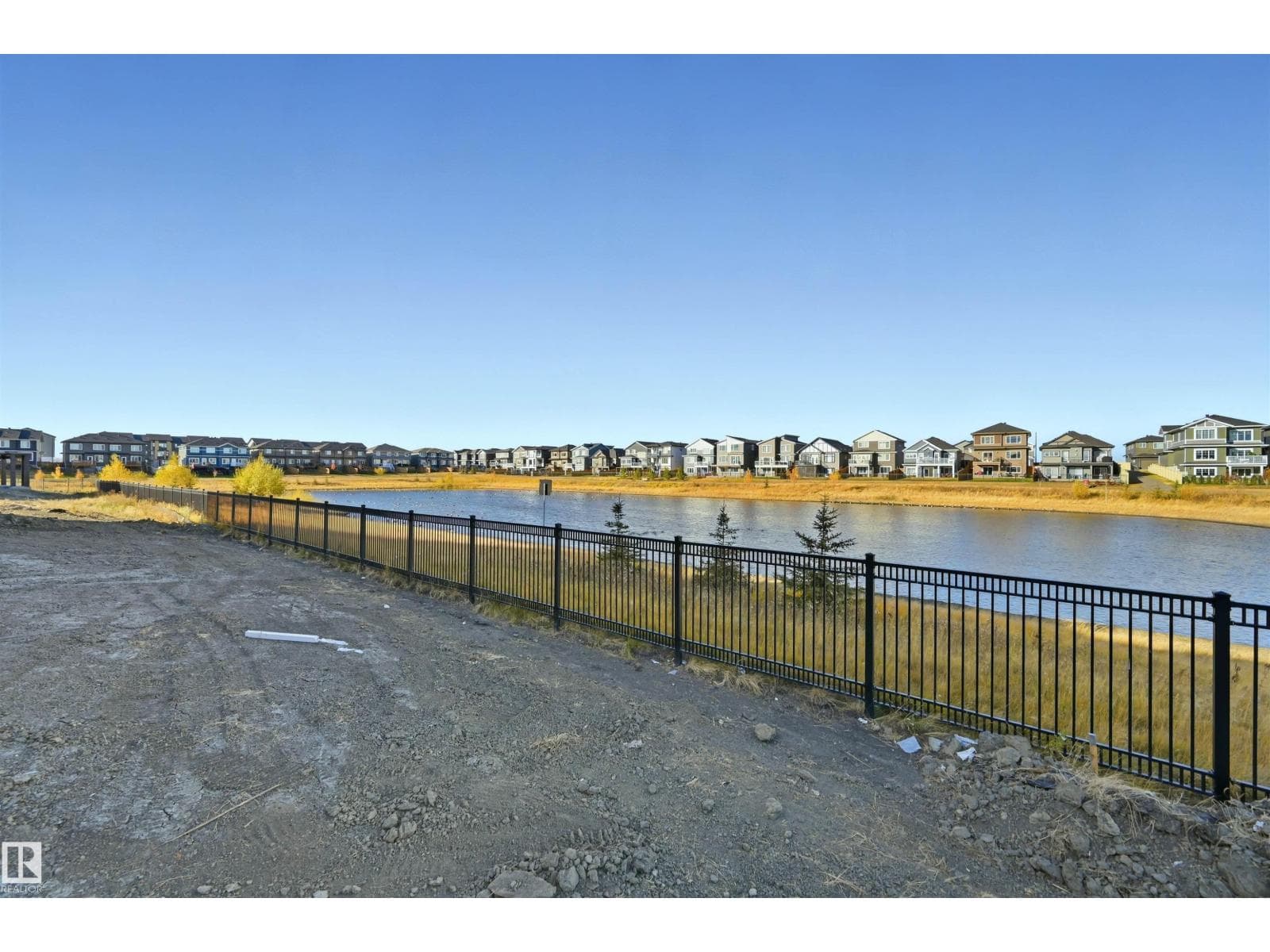 72 ELDRIDGE PT — photo 3