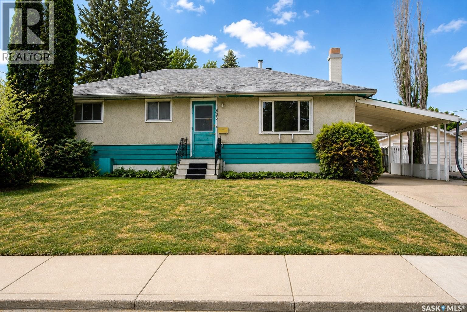 806 Cascade STREET