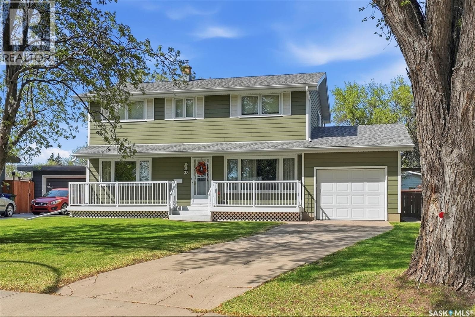 33 Sparling CRESCENT — photo 2