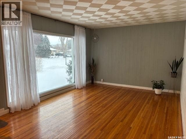 124 8th AVENUE W — photo 2