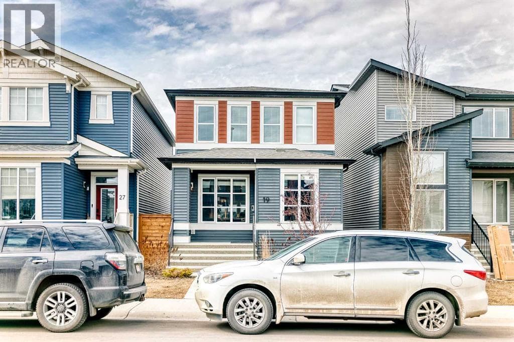 19 Rowley Common NW — photo 2