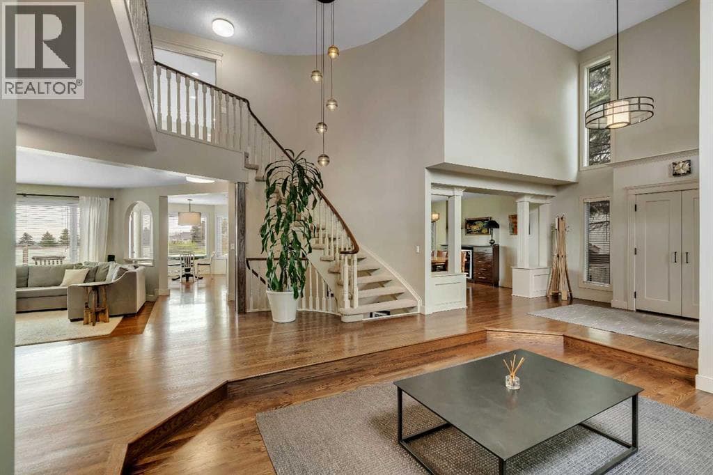 19 Coach Gate Way SW — photo 3