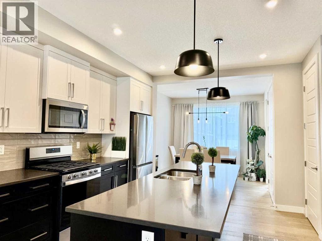 399 Sora Boulevard SE — photo 4