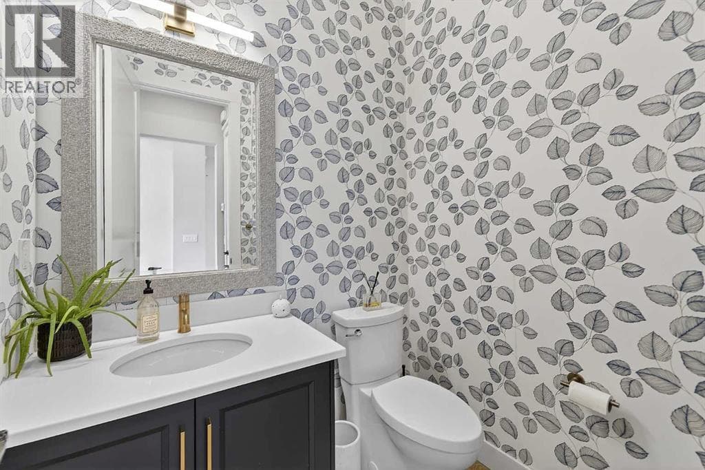 125 Cranbrook Heights SE — photo 4