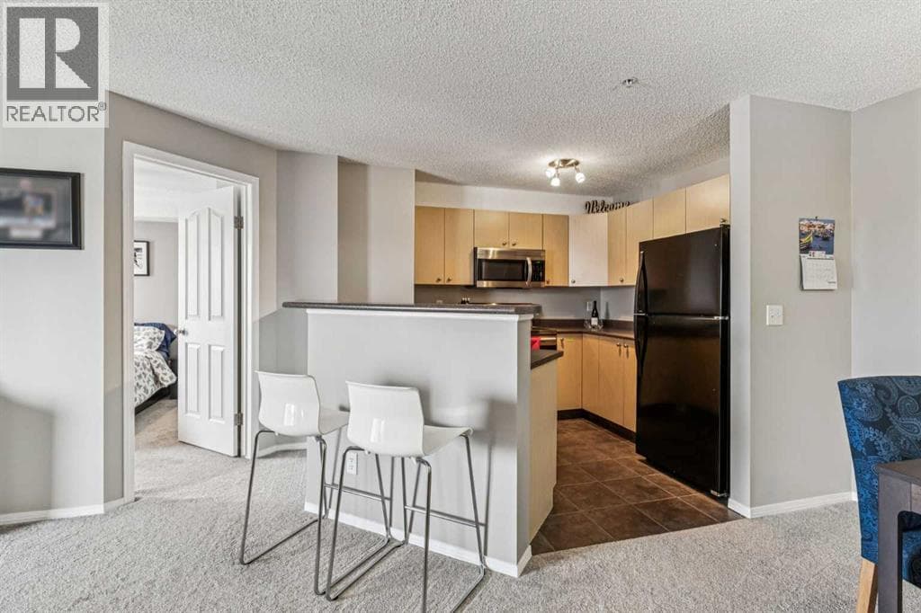 2211, 2371 Eversyde Avenue SW — photo 4