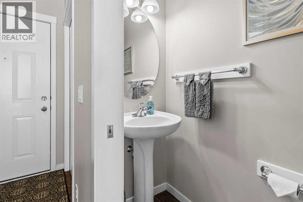 510 Cranston Drive SE — photo 5