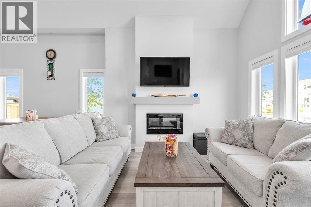 1098 Creekside Boulevard SW — photo 4