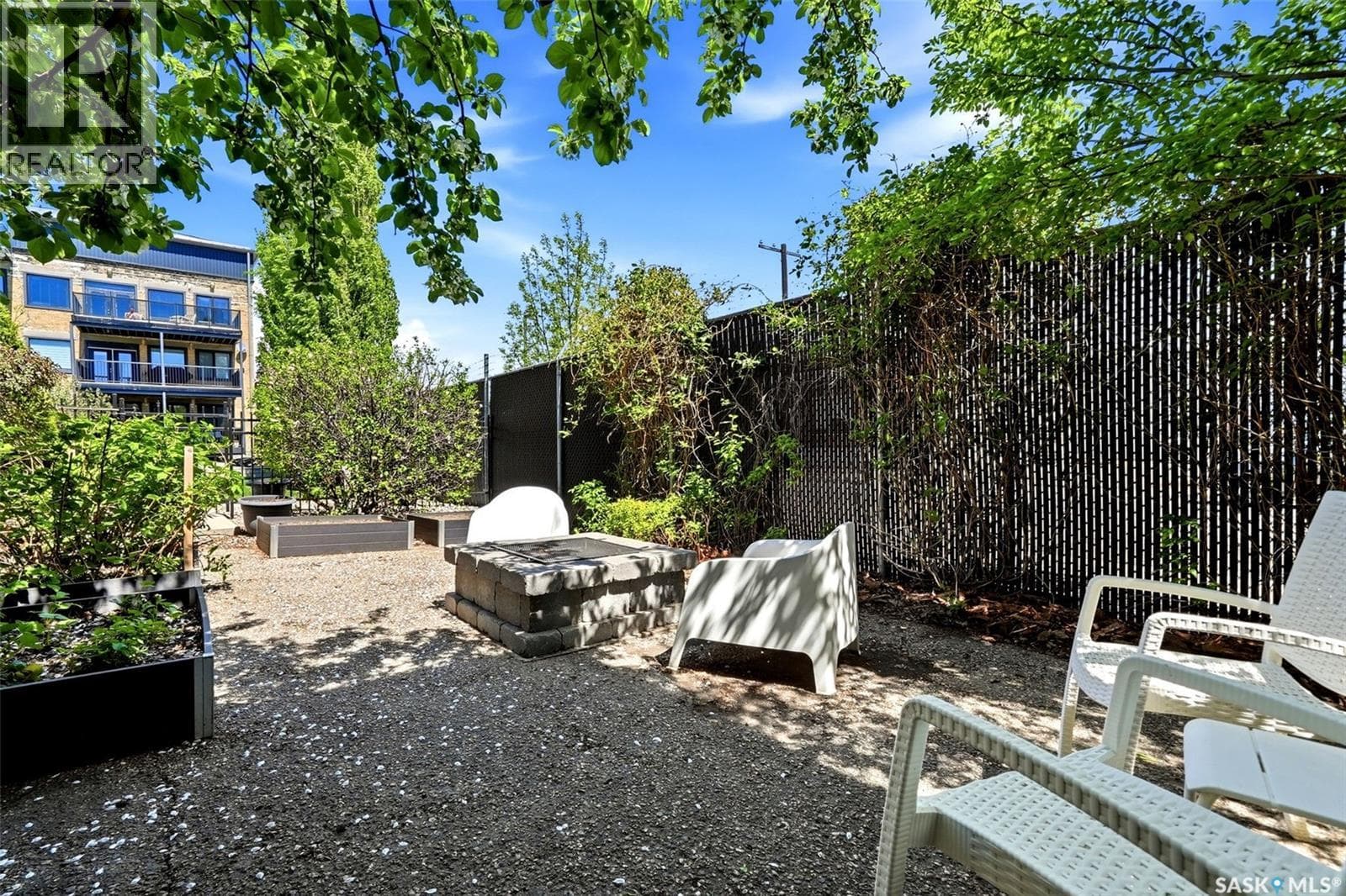 1 1324 Halifax STREET — photo 4