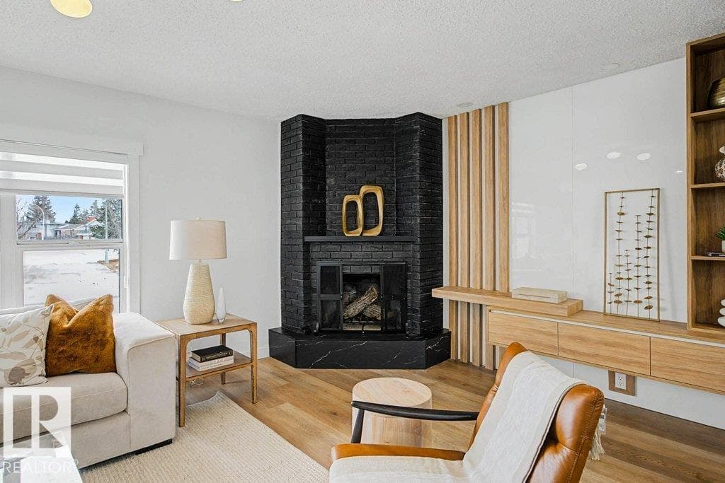 49 GALLOWAY DR — photo 3