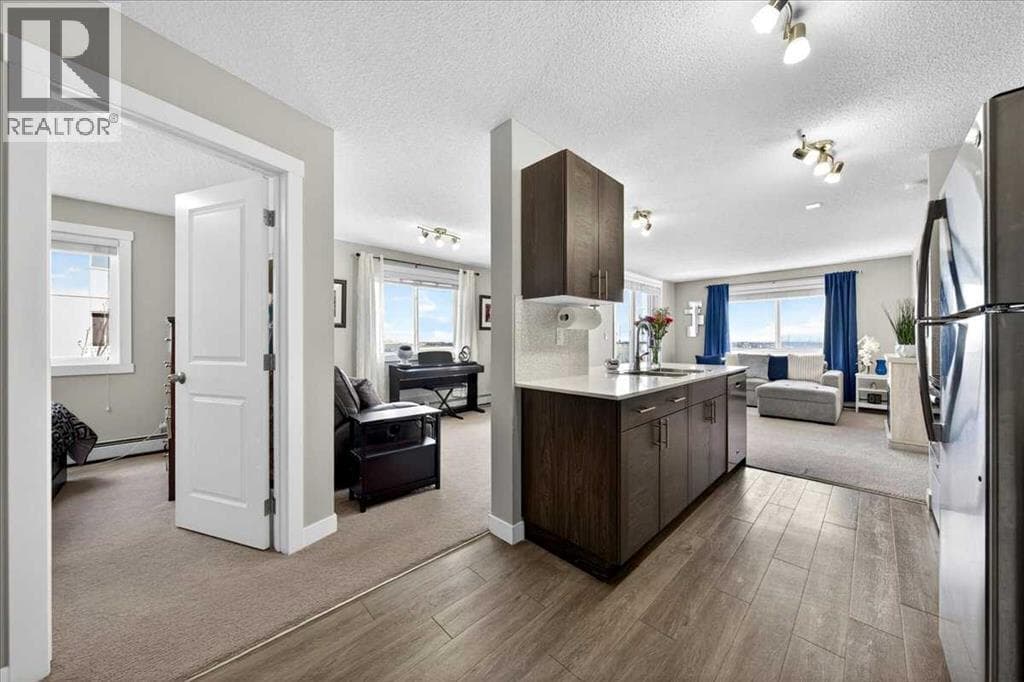 401, 10 Kincora Glen Park NW — photo 3