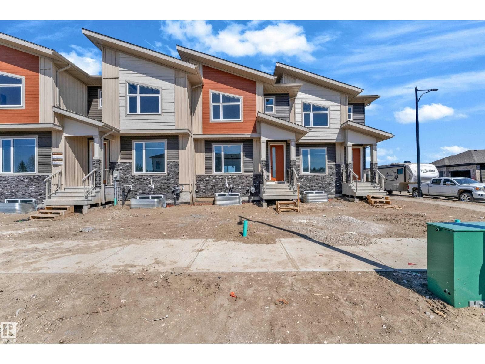 173 Graybriar DR — photo 3