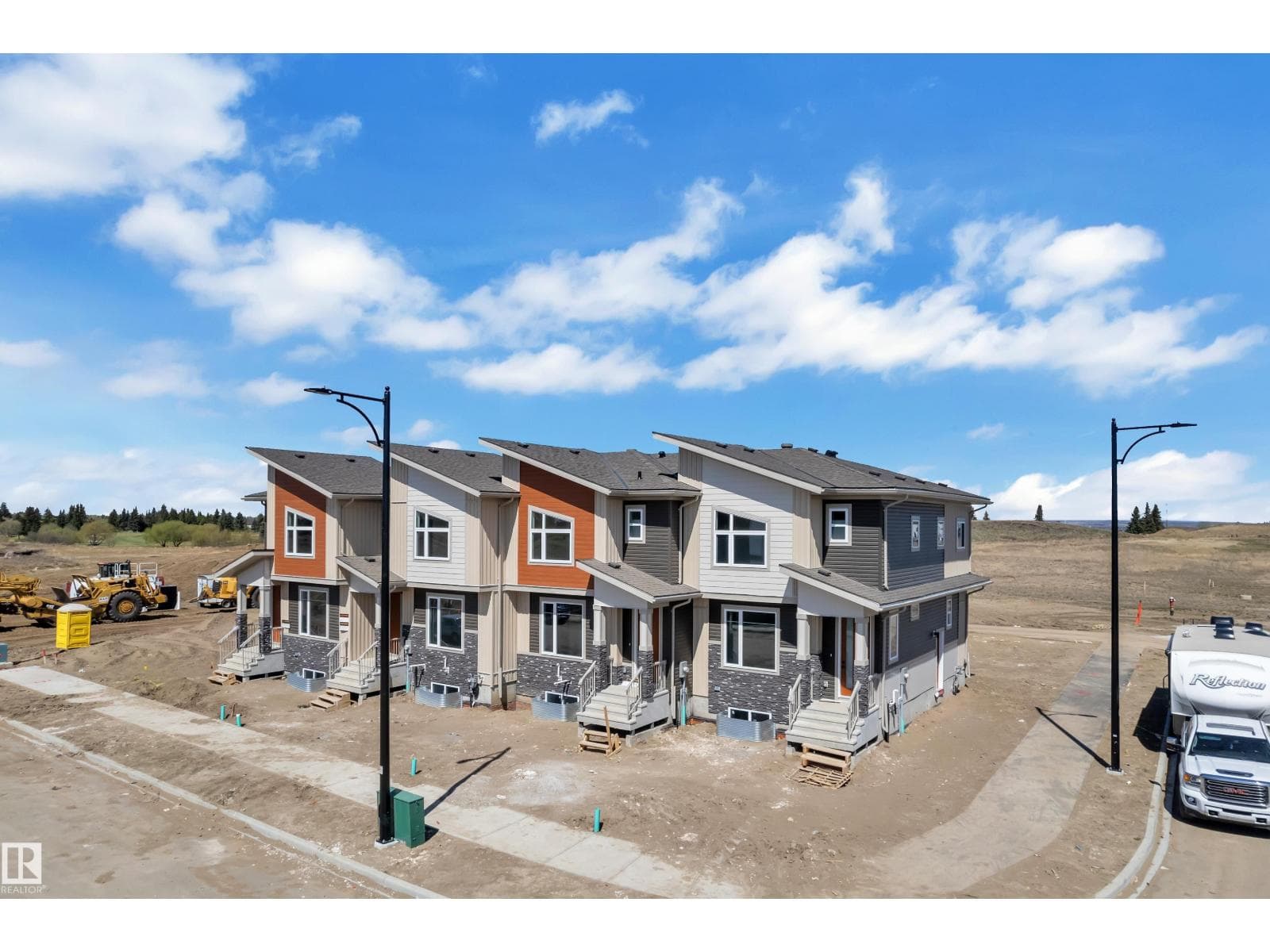 171 Graybriar DR — photo 3