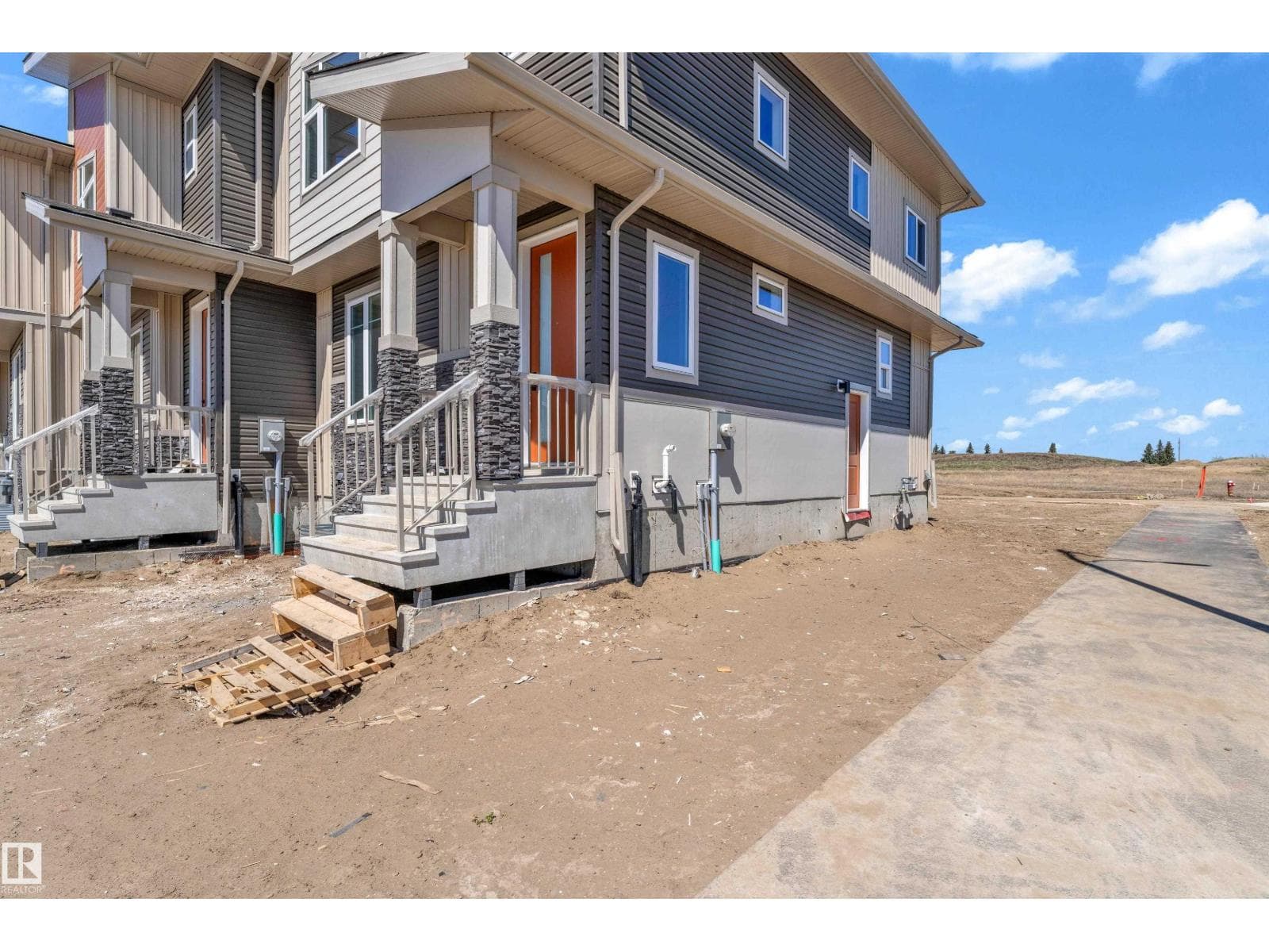 171 Graybriar DR — photo 4