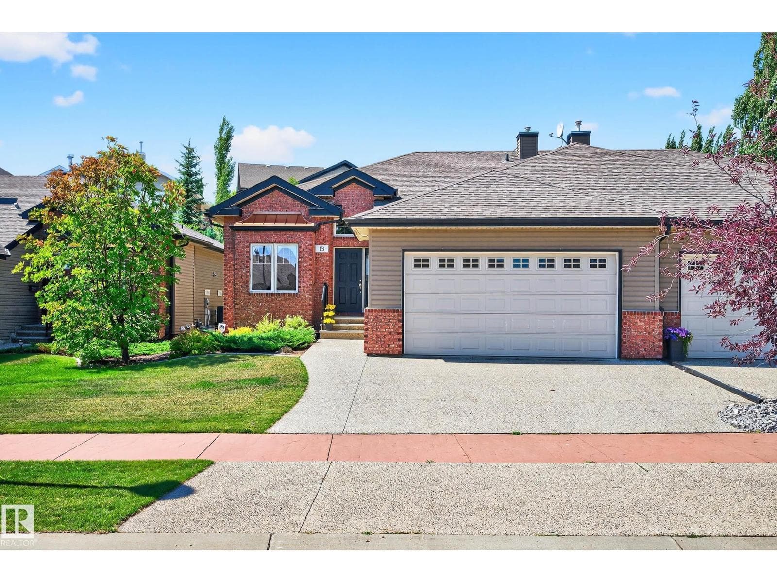 13 OAKCREST TC
