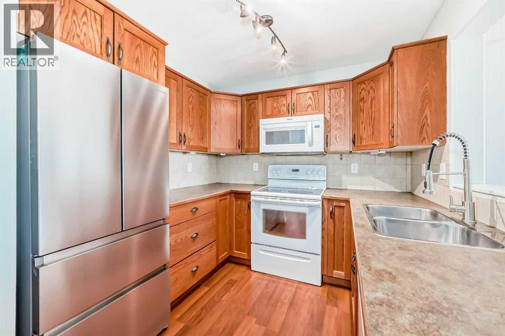 #38 Terrace Heights Drive — photo 4