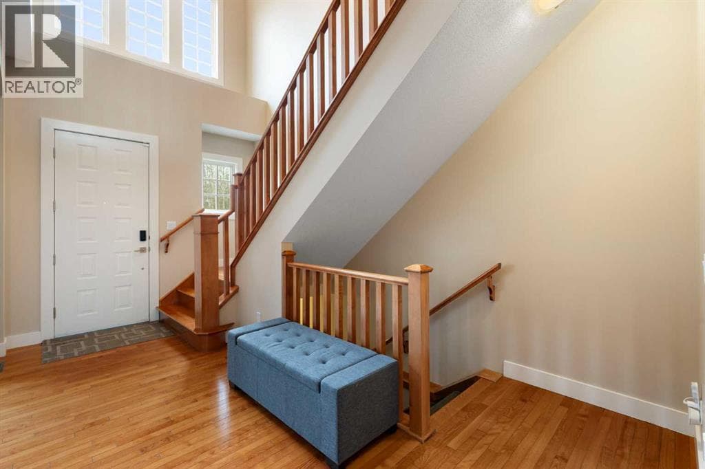 65 Tusslewood Heights NW — photo 3