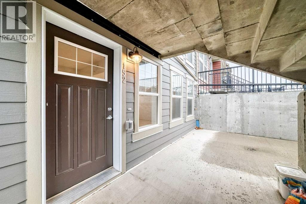 152 Cranbrook Square SE — photo 3