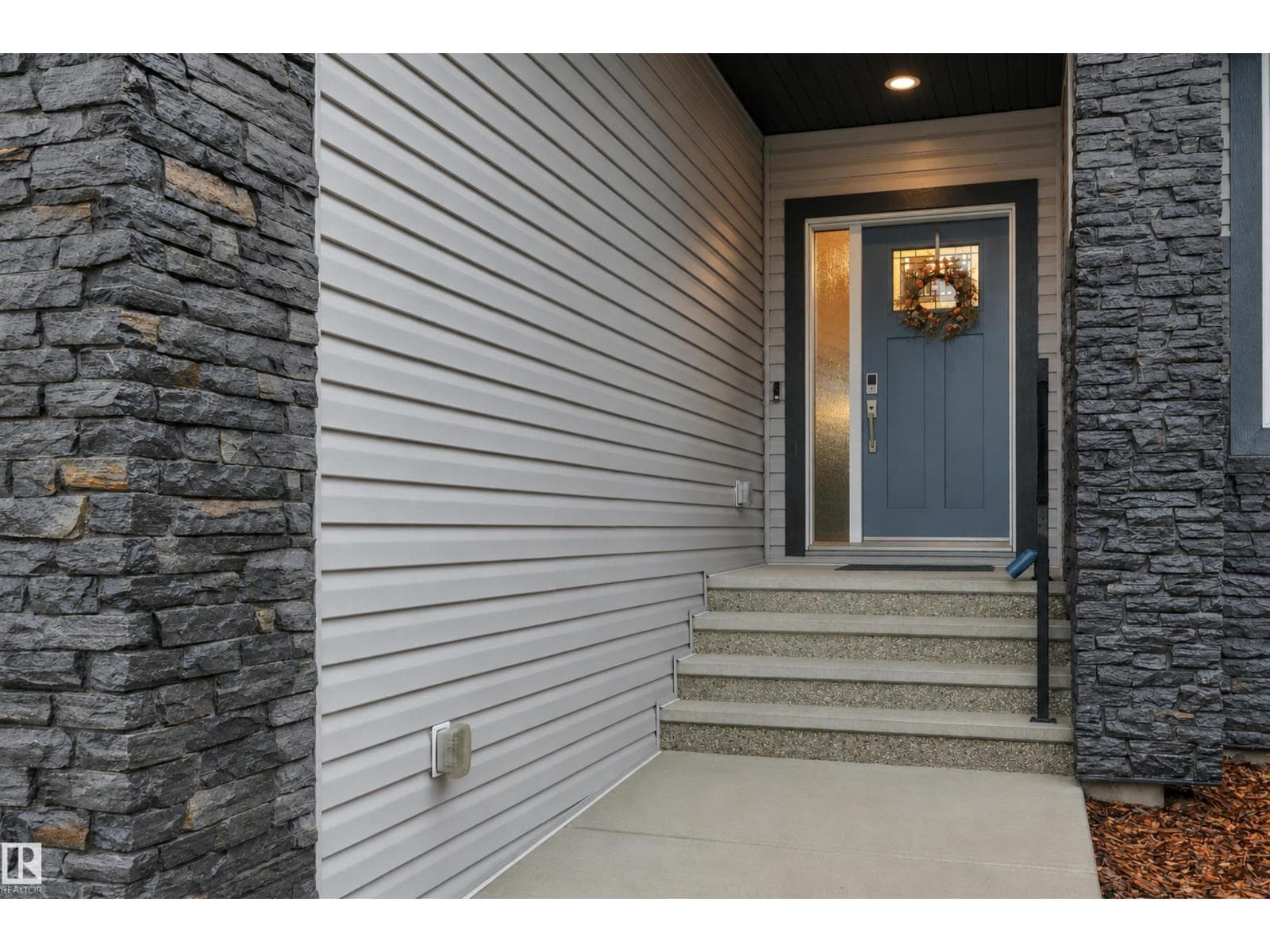 17 DILLWORTH CR — photo 5