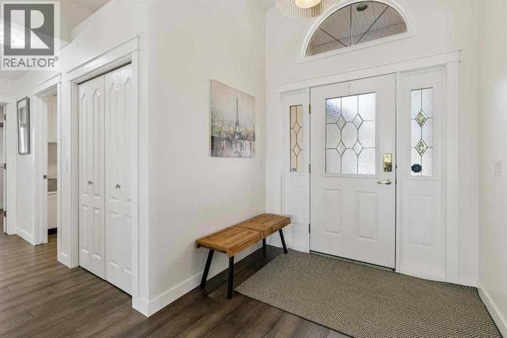 147 Hamptons Heath NW — photo 4