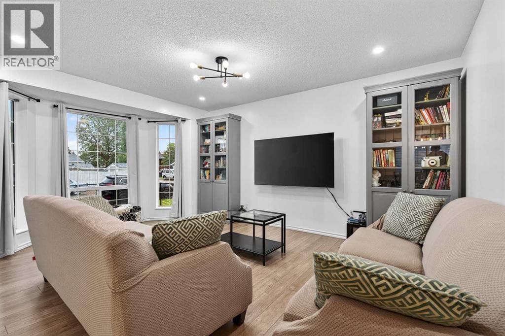 4 bed 2 bath single family at 91 Martinwood Court NE — $540,000
