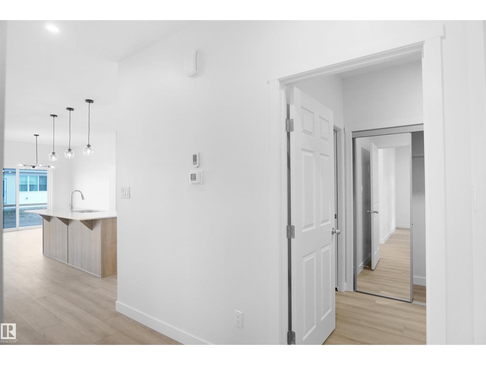 2237 194A ST NW — photo 4