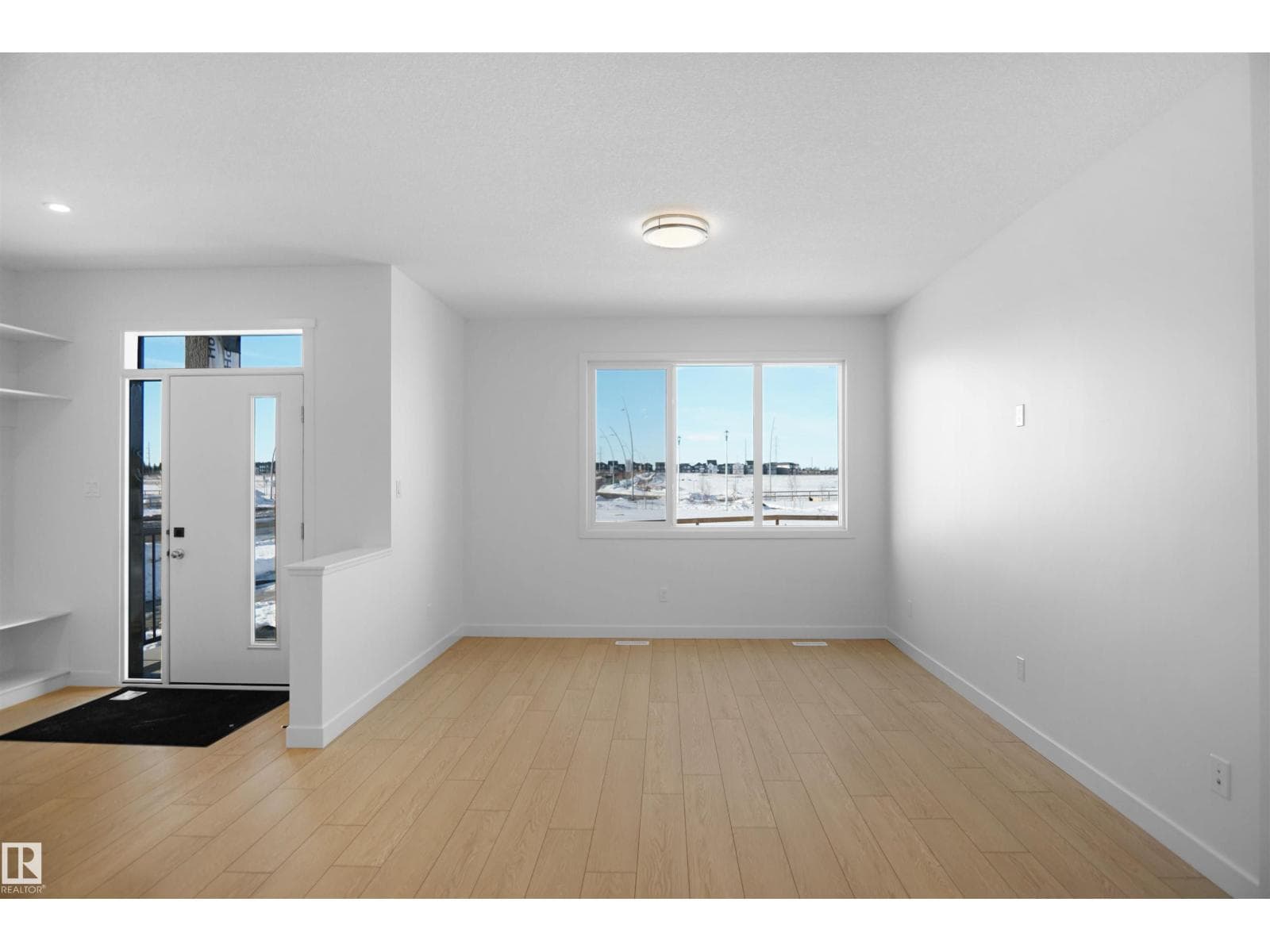 17506 5A ST NE — photo 3
