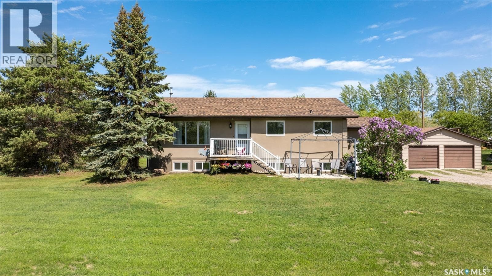 Holbein Acreage