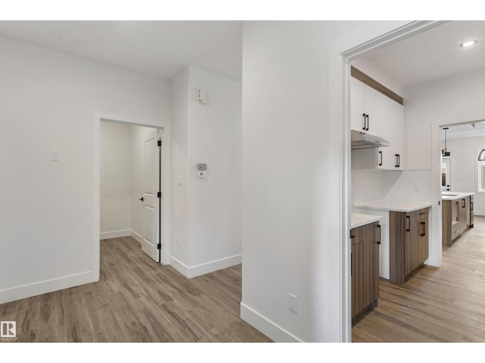 58 MEADOWGROVE LD — photo 4