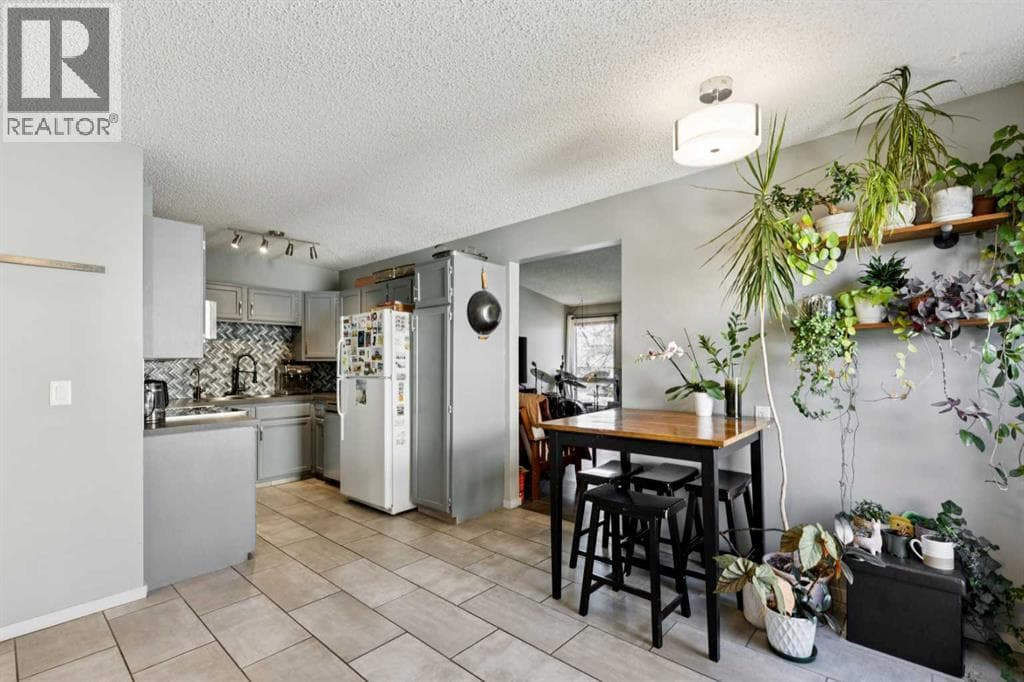 68 Templegreen Bay NE — photo 4