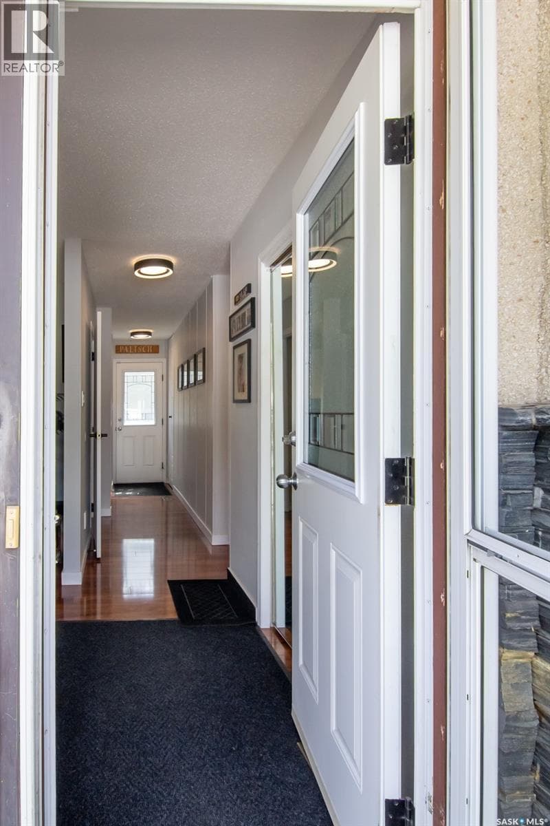 266 Albany CRESCENT — photo 3